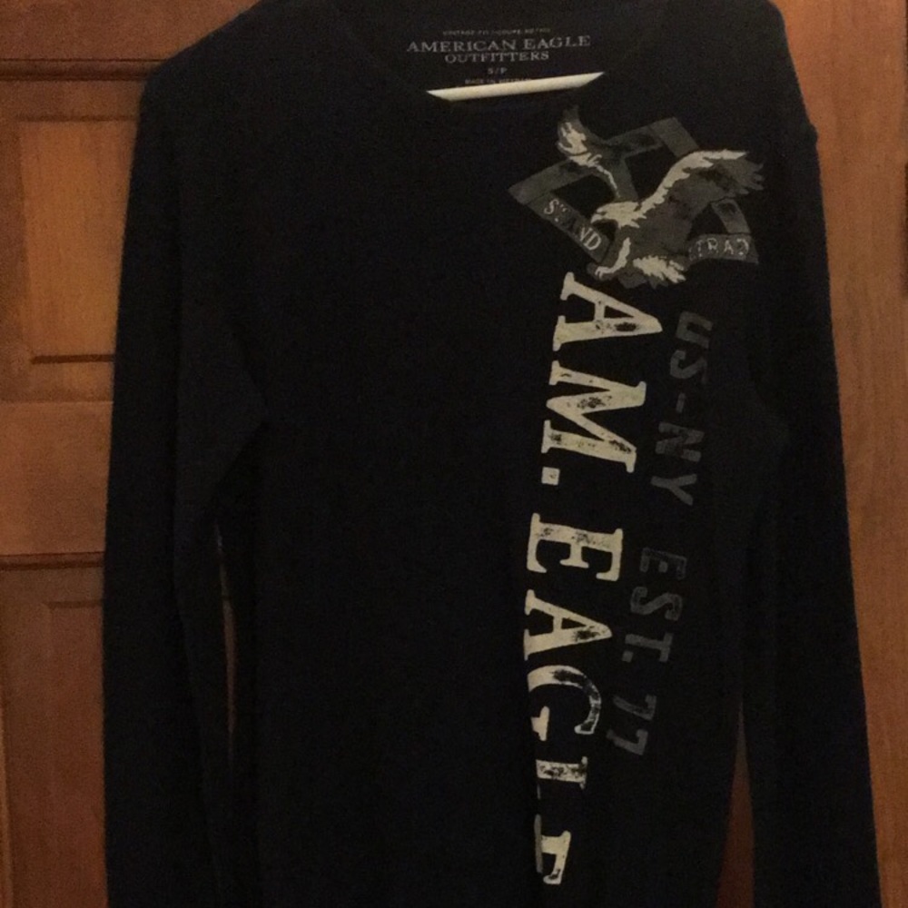American Eagle top